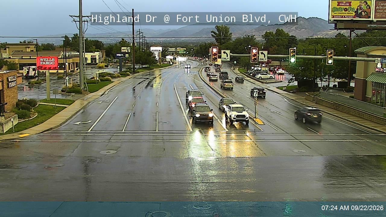 Highland Dr / 2000 E @ Fort Union Blvd / 7000 S, CWH