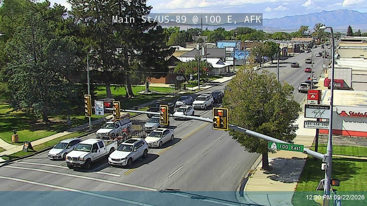 Main St / US-89 @ 100 E / Alpine Hwy / SR-74, AFK