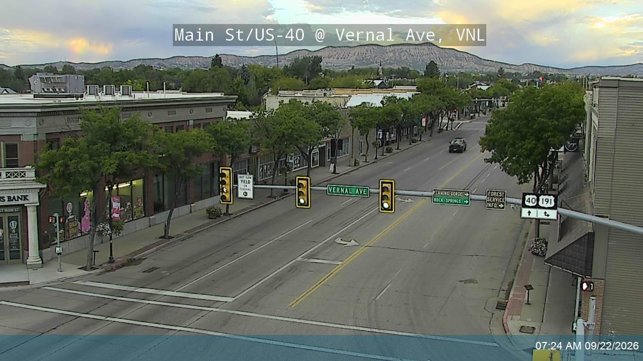 Main St / US-40 @ Vernal Ave / US-191 / MP 144.3, VNL