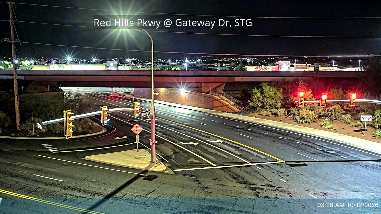 Red Hills Pkwy @ Gateway Dr, STG
