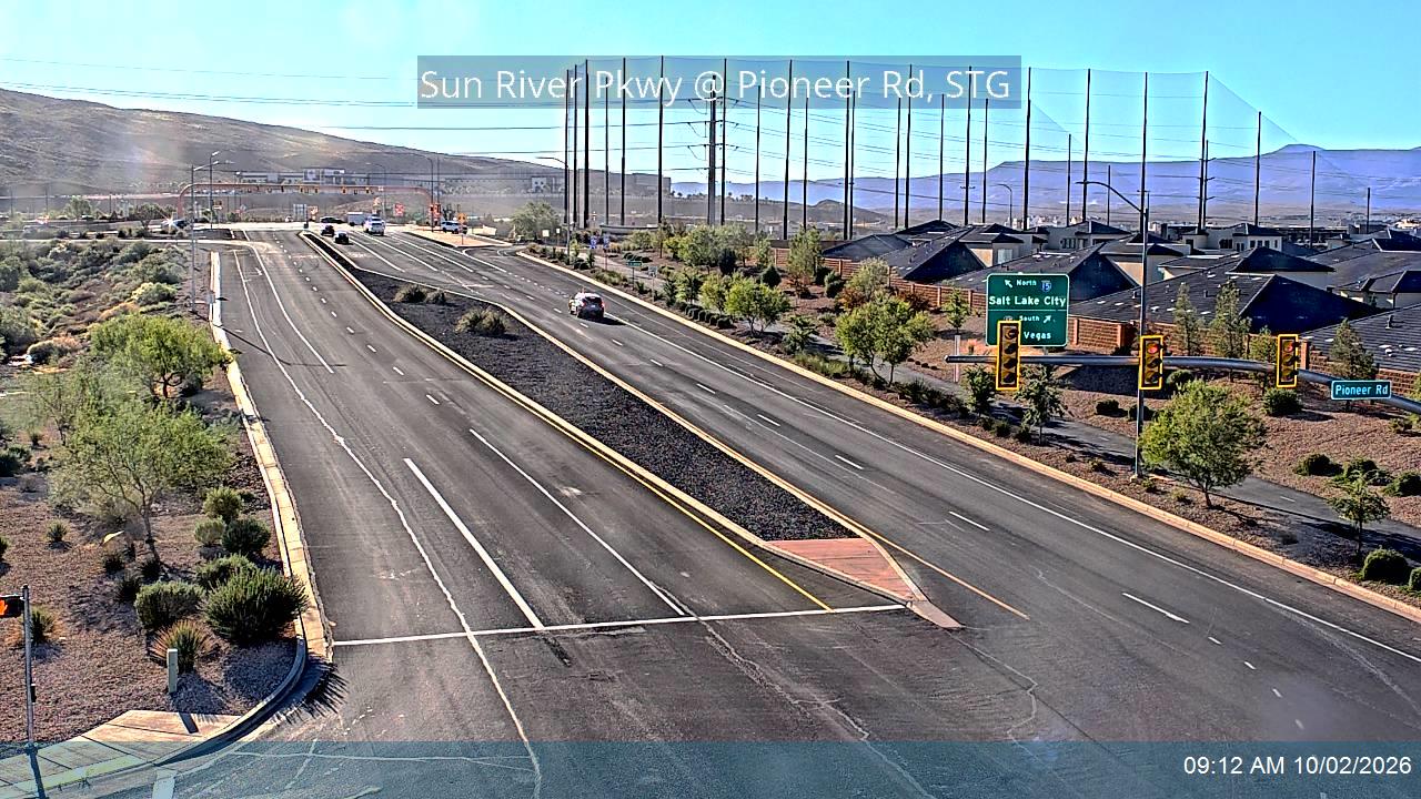 Sun River Pkwy @ Pioneer Rd, STG
