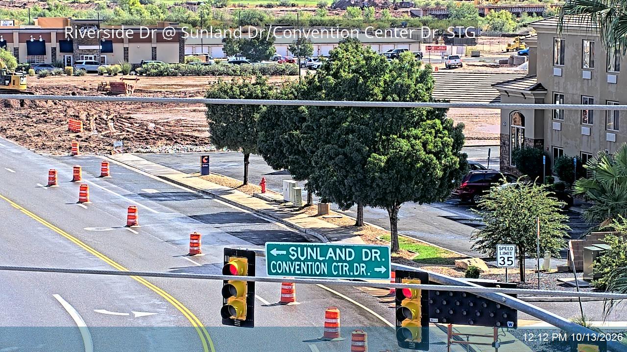 Riverside Dr @ Sunland Dr / Convention Center Dr, STG