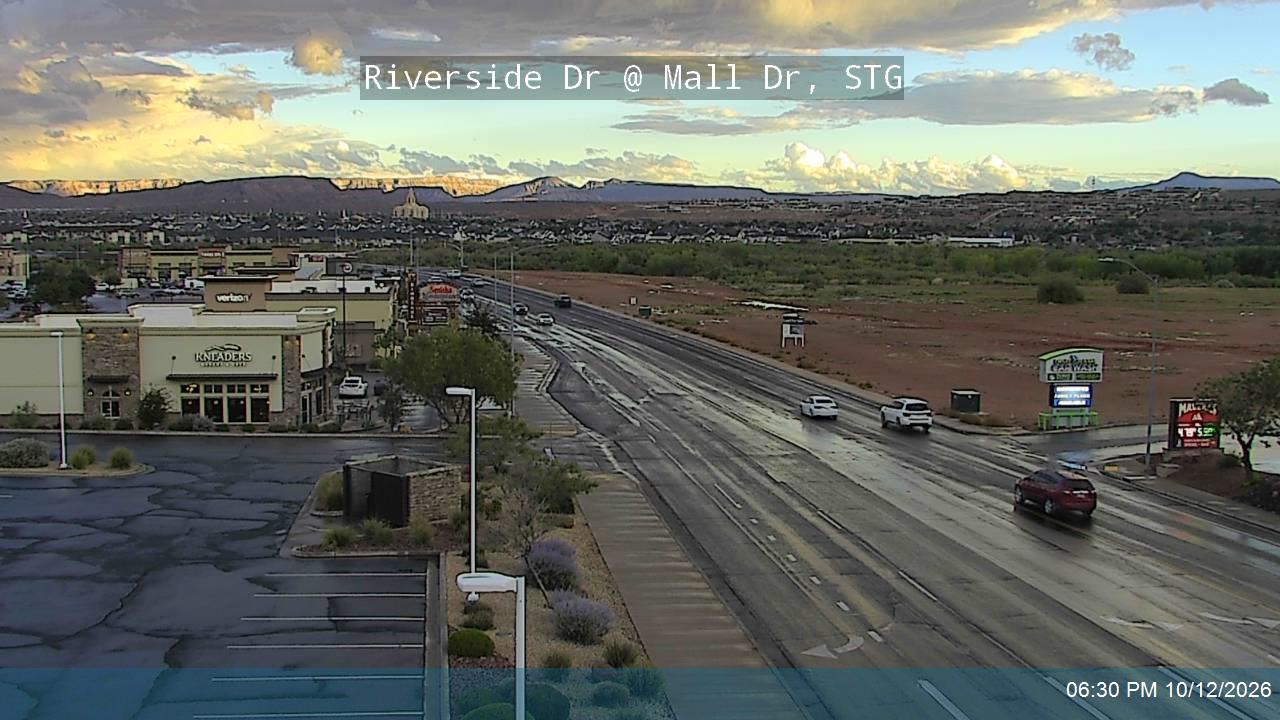Riverside Dr @ Mall Dr, STG