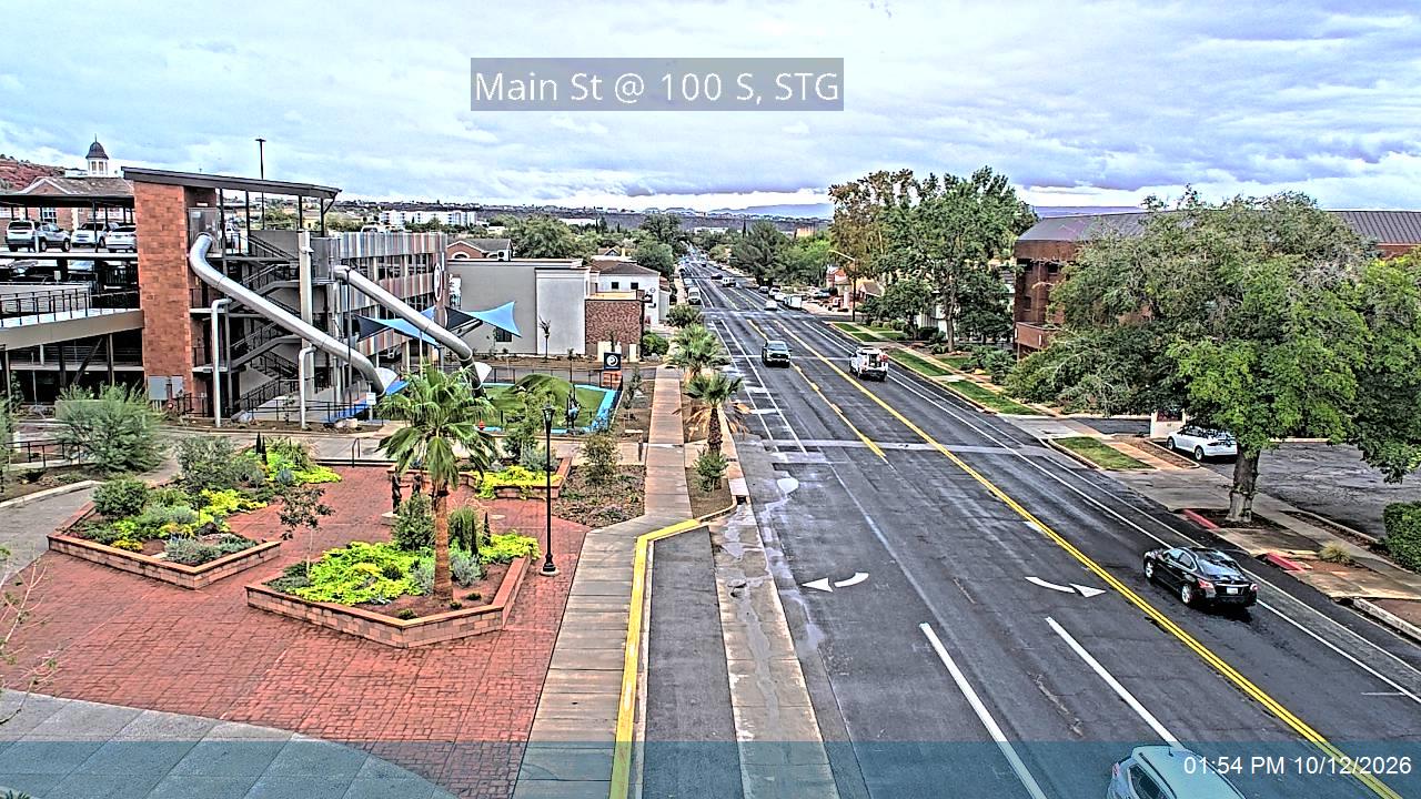 Main St @ 100 S, STG