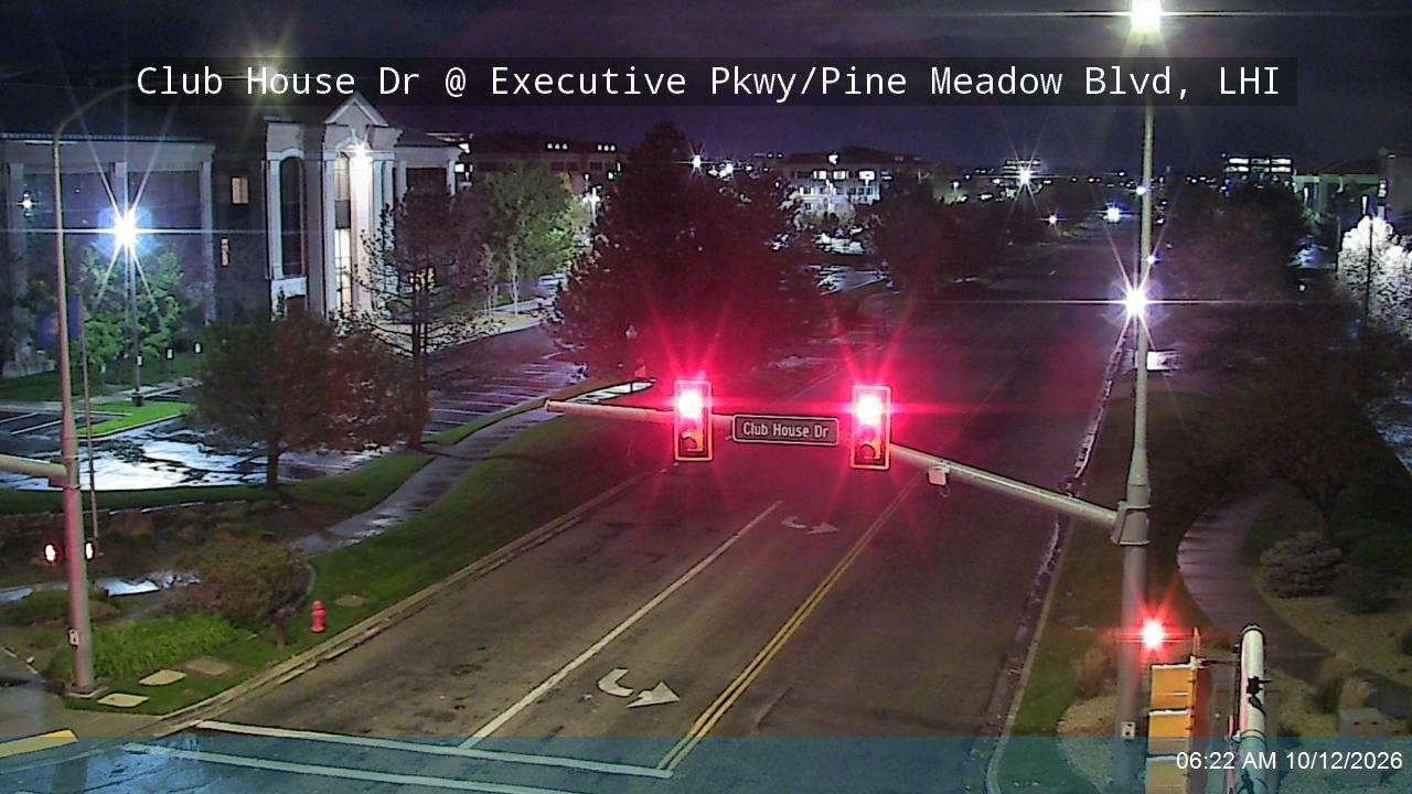 Club House Dr @ Executive Pkwy / Pine Meadow Blvd, LHI