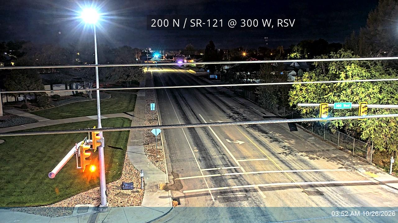 200 N / SR-121 @ 300 W, RSV