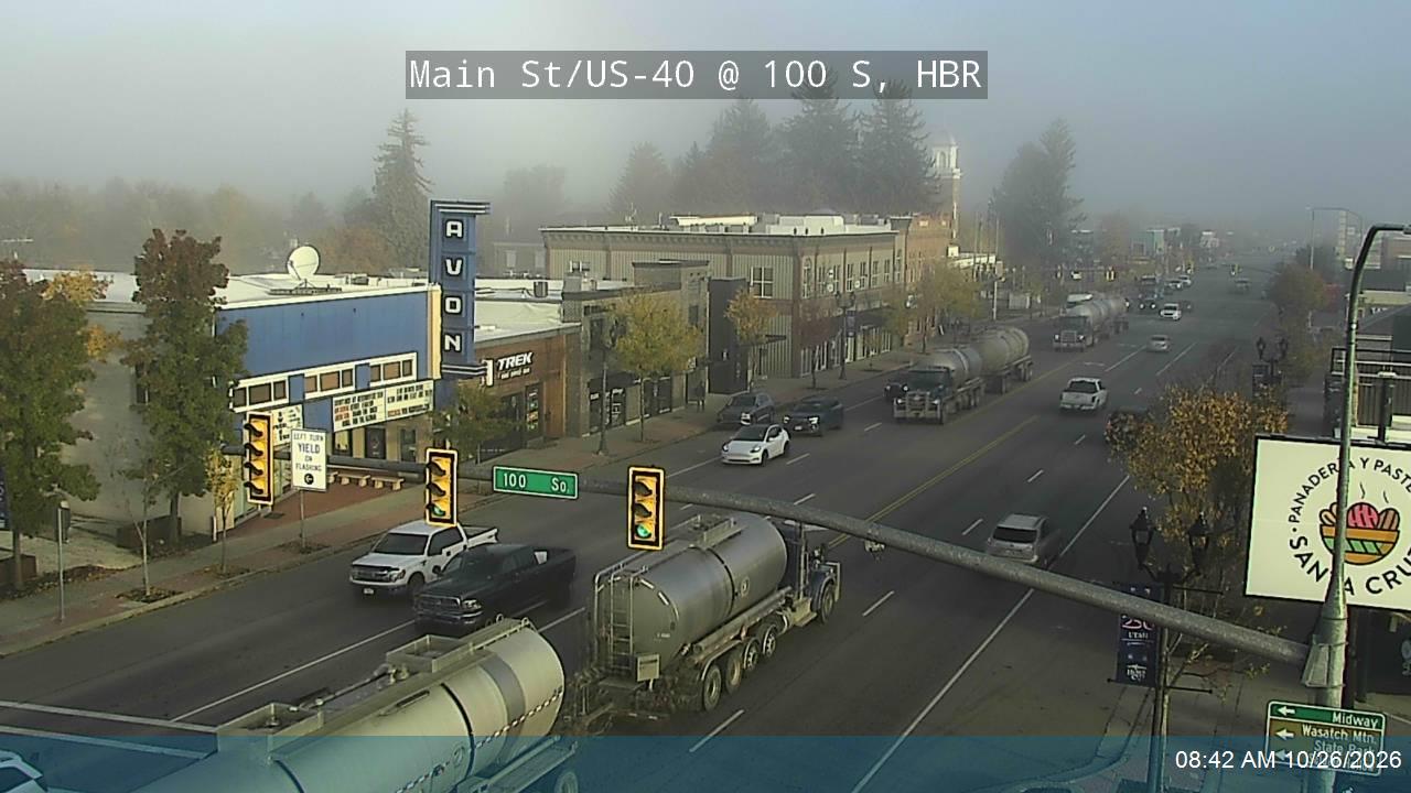 Main St / US-40 @ 100 S / MP 17, HBR