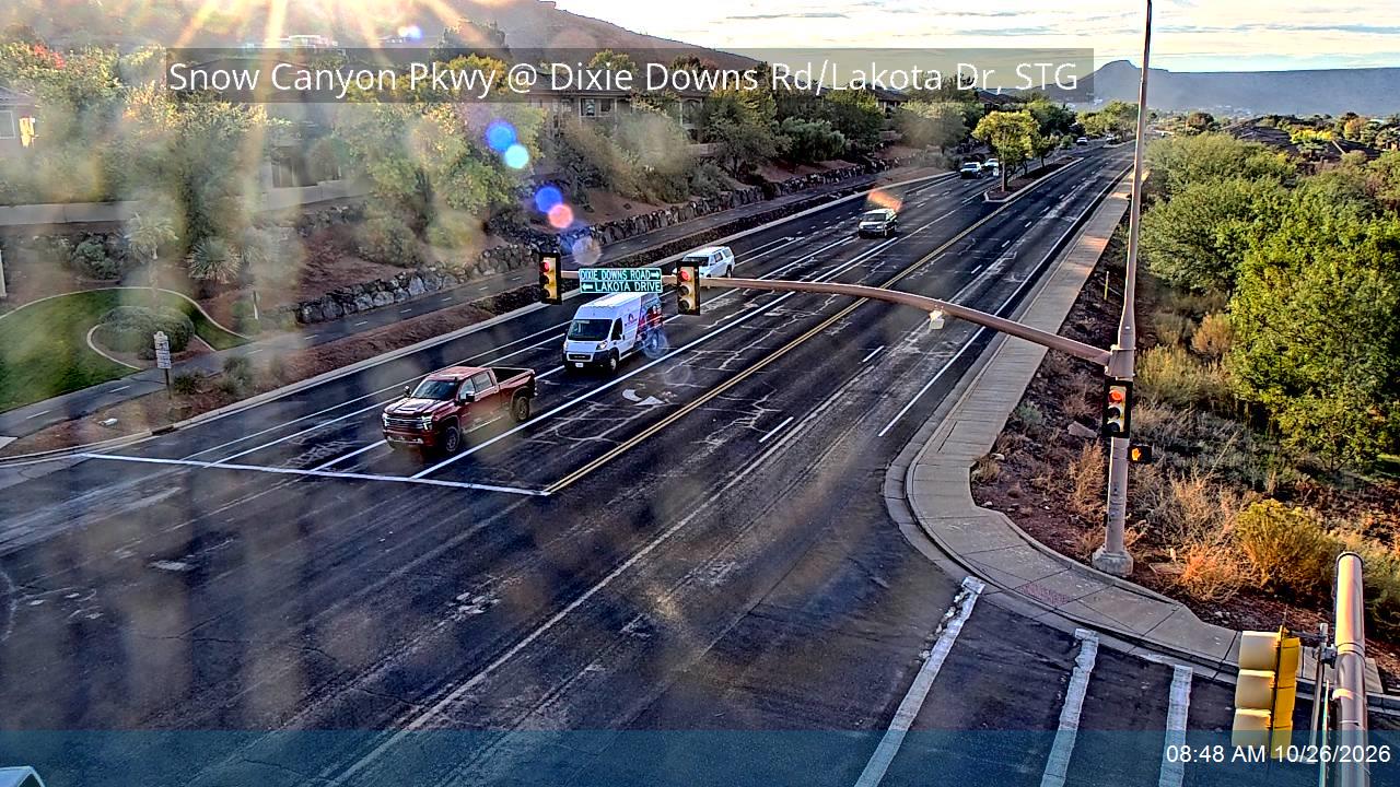Snow Canyon Pkwy @ Dixie Downs Rd / Lakota Dr, STG