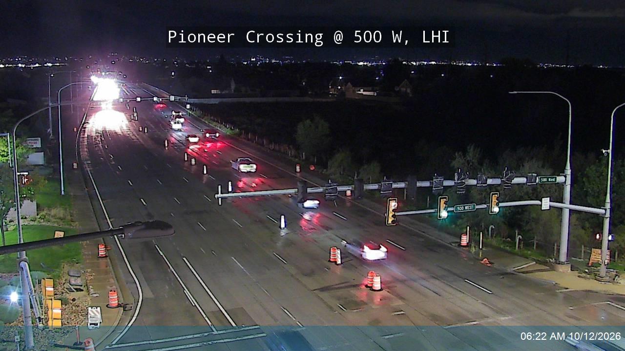 Pioneer Crossing / SR-145 @ 500 W, LHI
