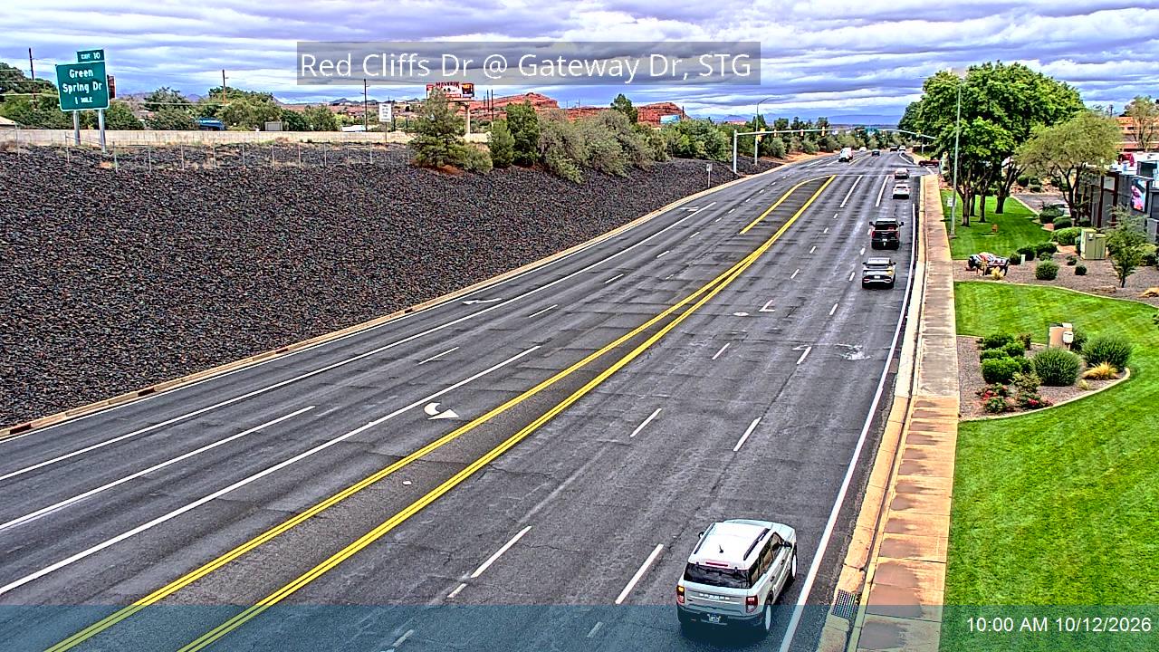 Red Cliffs Dr @ Gateway Dr, STG
