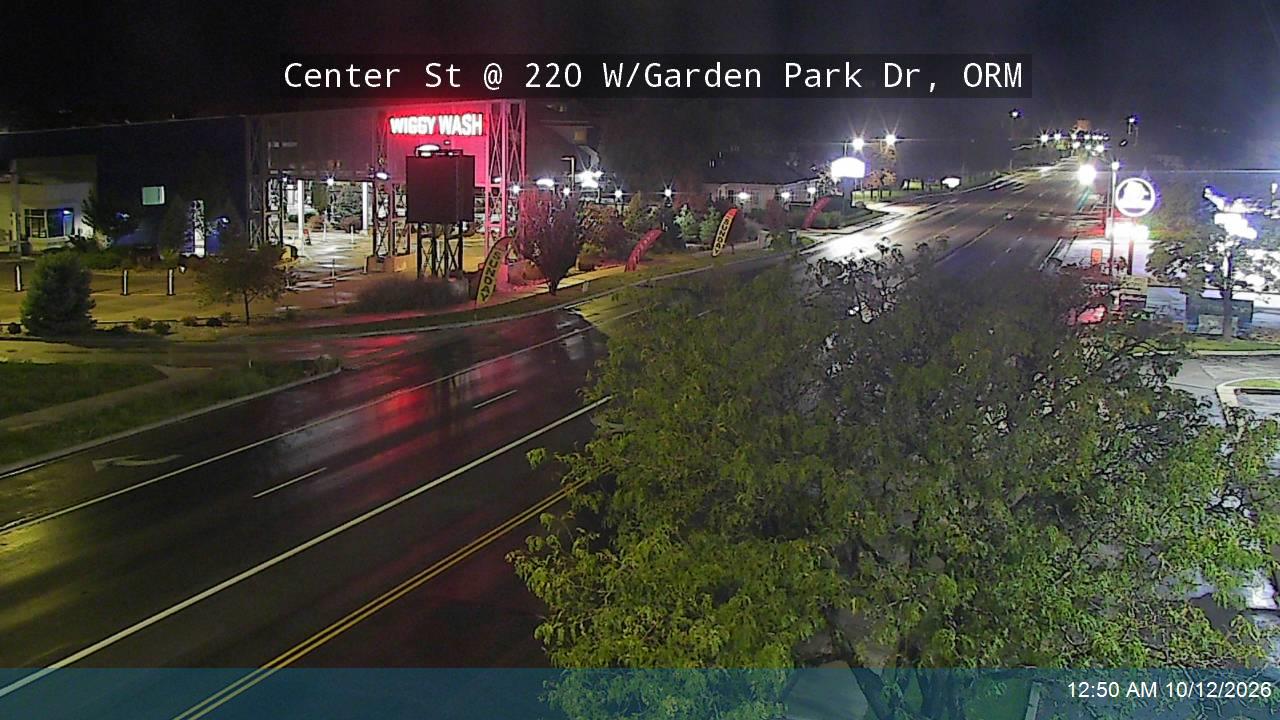 Center St @ 220 W / Garden Park Dr, ORM