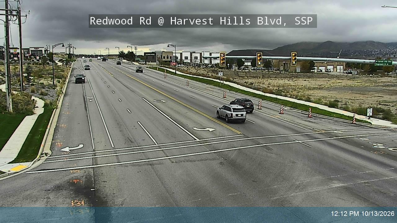 Redwood Rd / SR-68 @ Harvest Hills Blvd / 2020 N, SSP