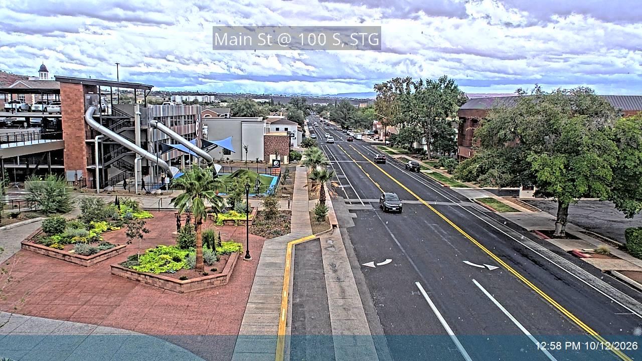 Main St @ 100 S, STG