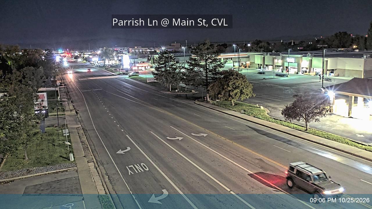 Parrish Ln / 400 N / SR-105 @ Main St / SR-106, CVL