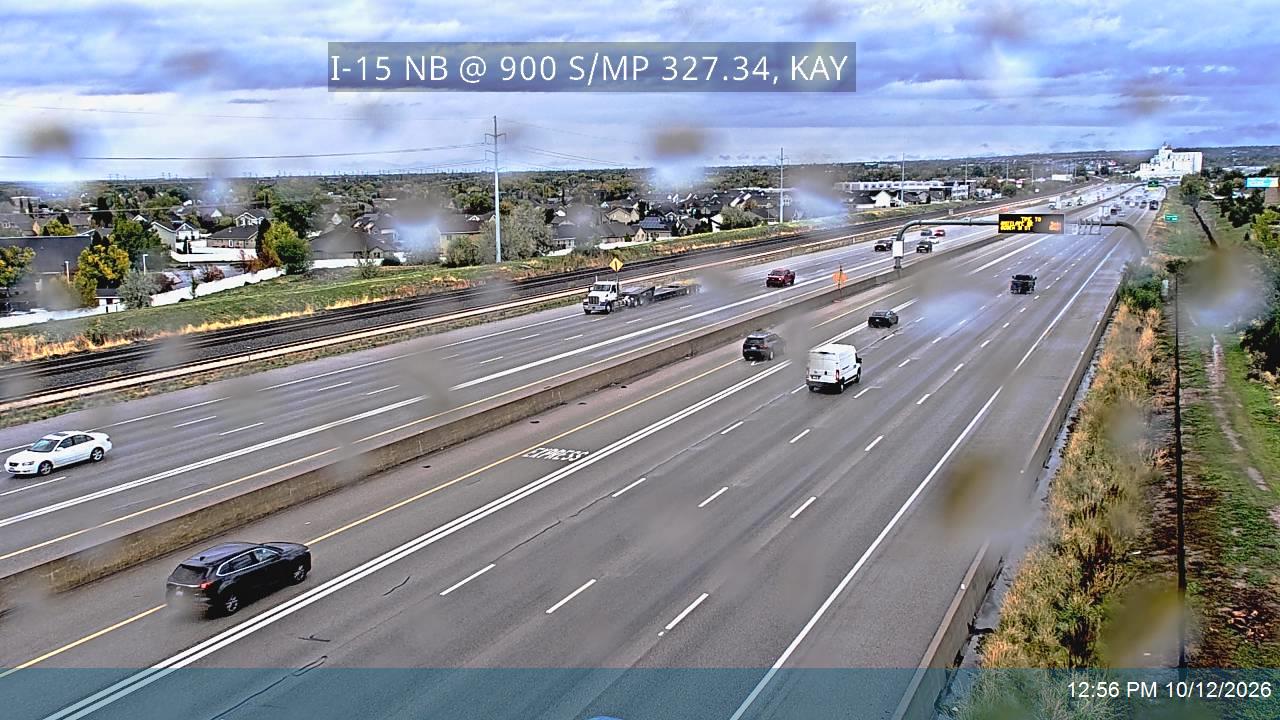 I-15 NB @ 900 S / MP 327.34, KAY