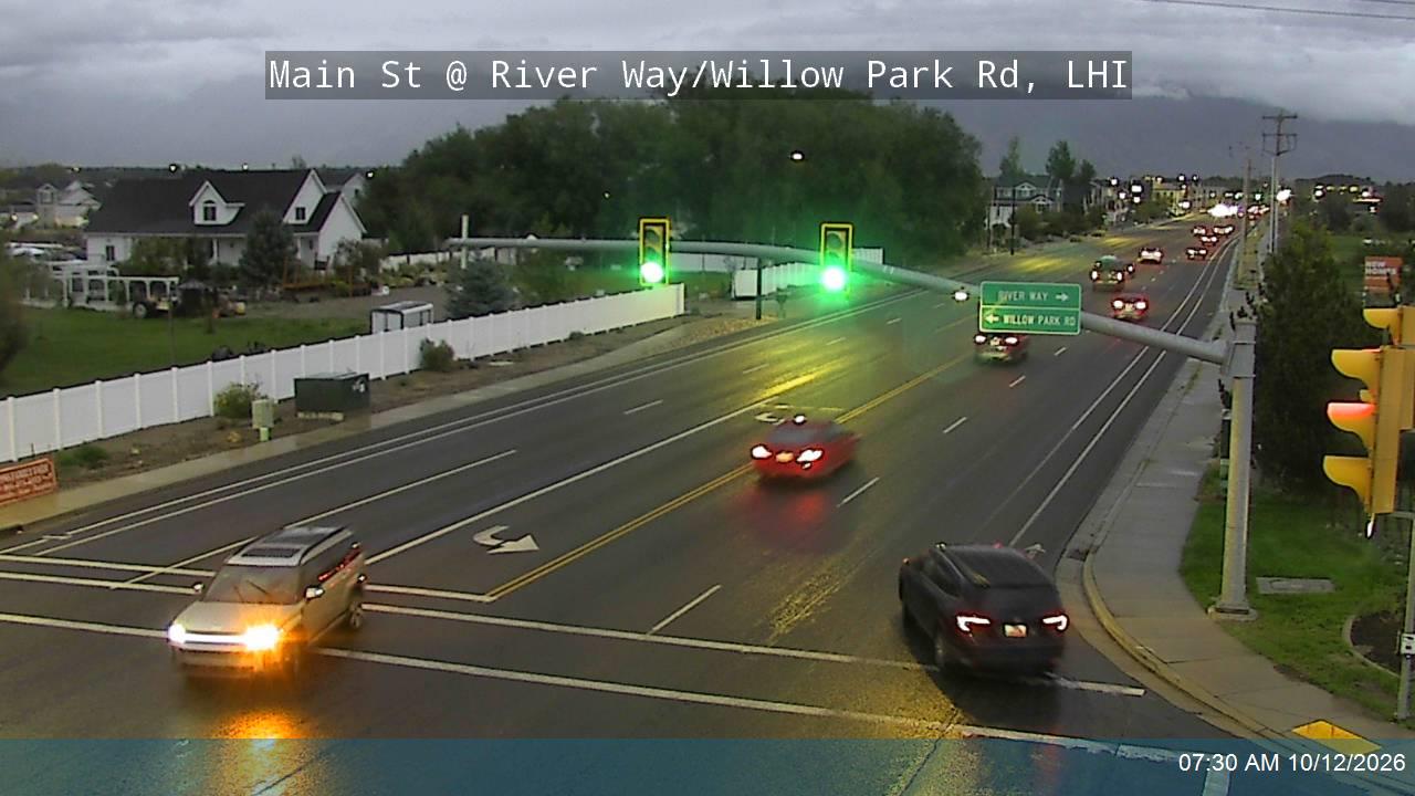 Main St @ River Way / Willow Park Rd / 2725 W, LHI
