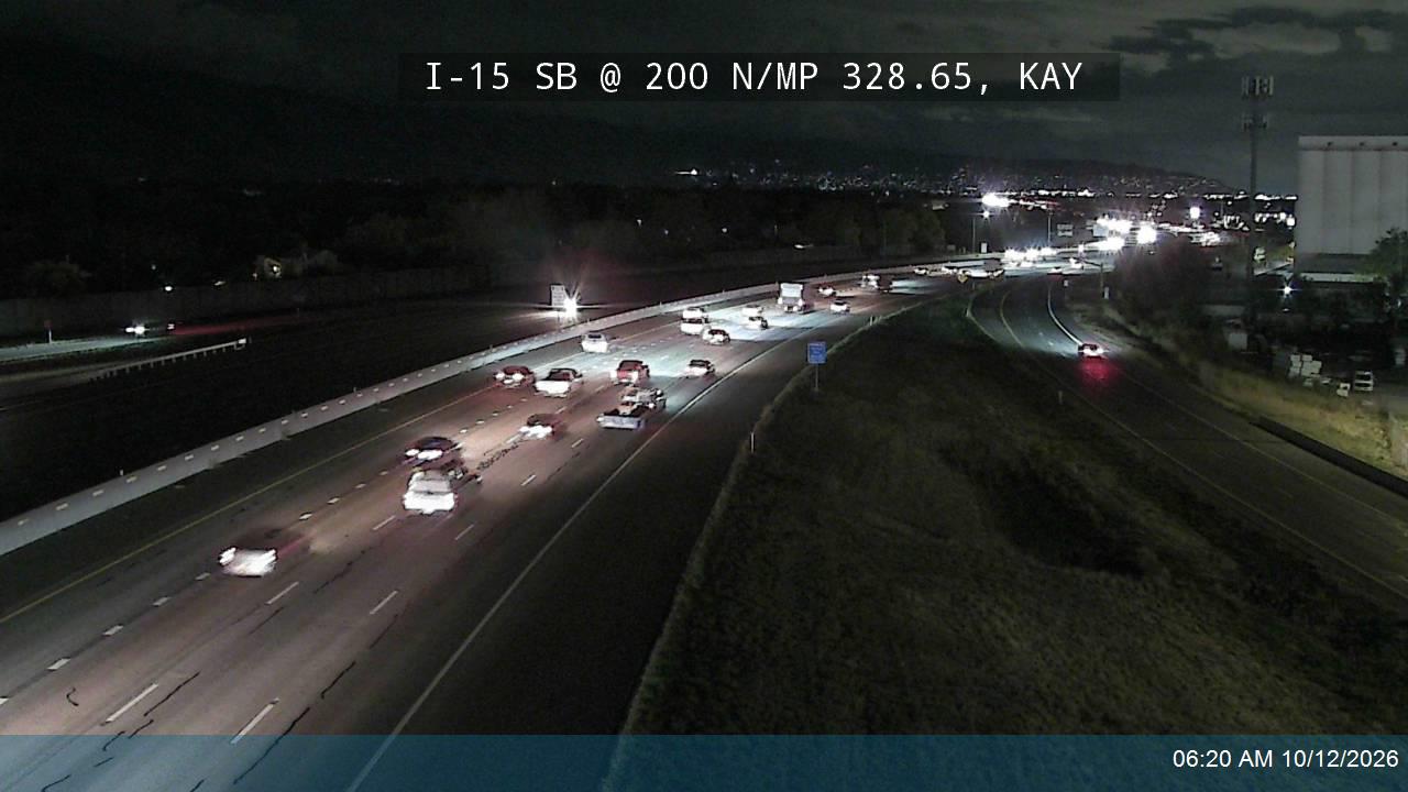 I-15 SB @ 200 N / SR-273 / MP 328.65, KAY
