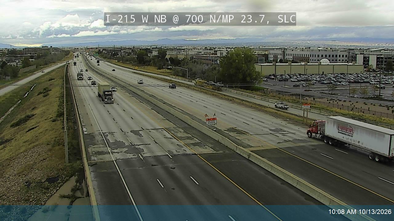 I-215 W NB @ 700 N / MP 23.7, SLC