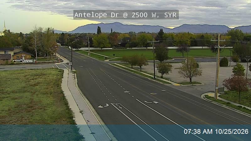 Antelope Dr / 1700 S / SR-127 @ 2500 W, SYR
