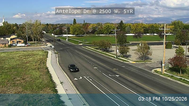 Antelope Dr / 1700 S / SR-127 @ 2500 W, SYR