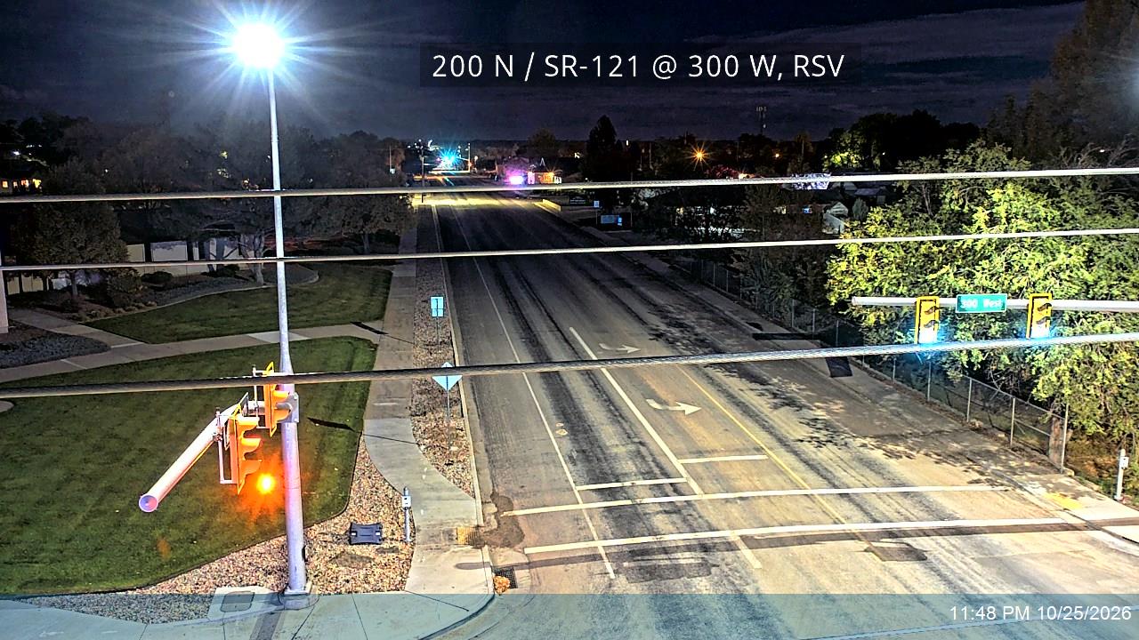 200 N / SR-121 @ 300 W, RSV