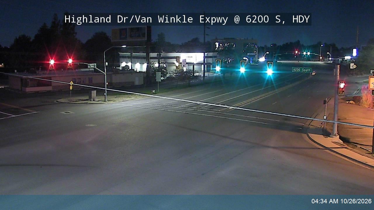 Highland Dr / Van Winkle Expwy / SR-152 @ 6200 S, HDY