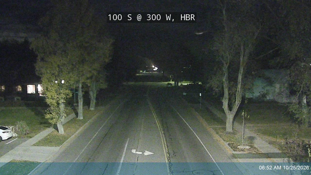 100 S / SR-113 @ 300 W, HBR